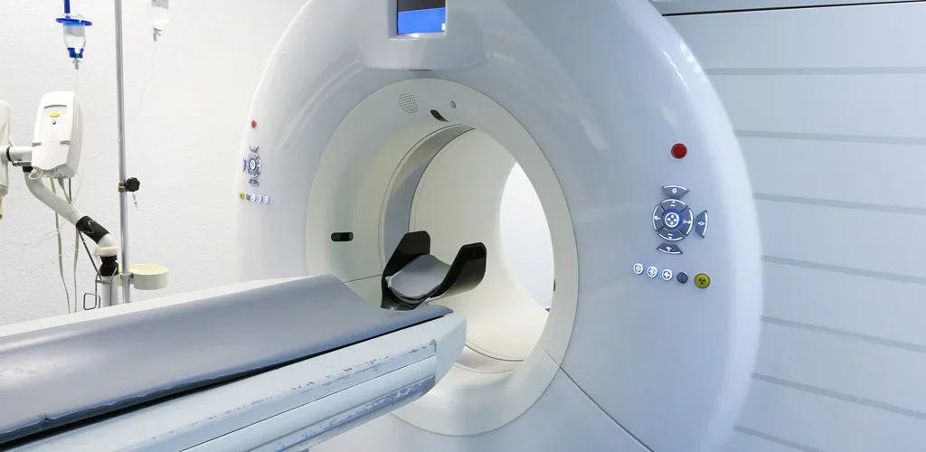 Can a CT scan miss a brain tumour?