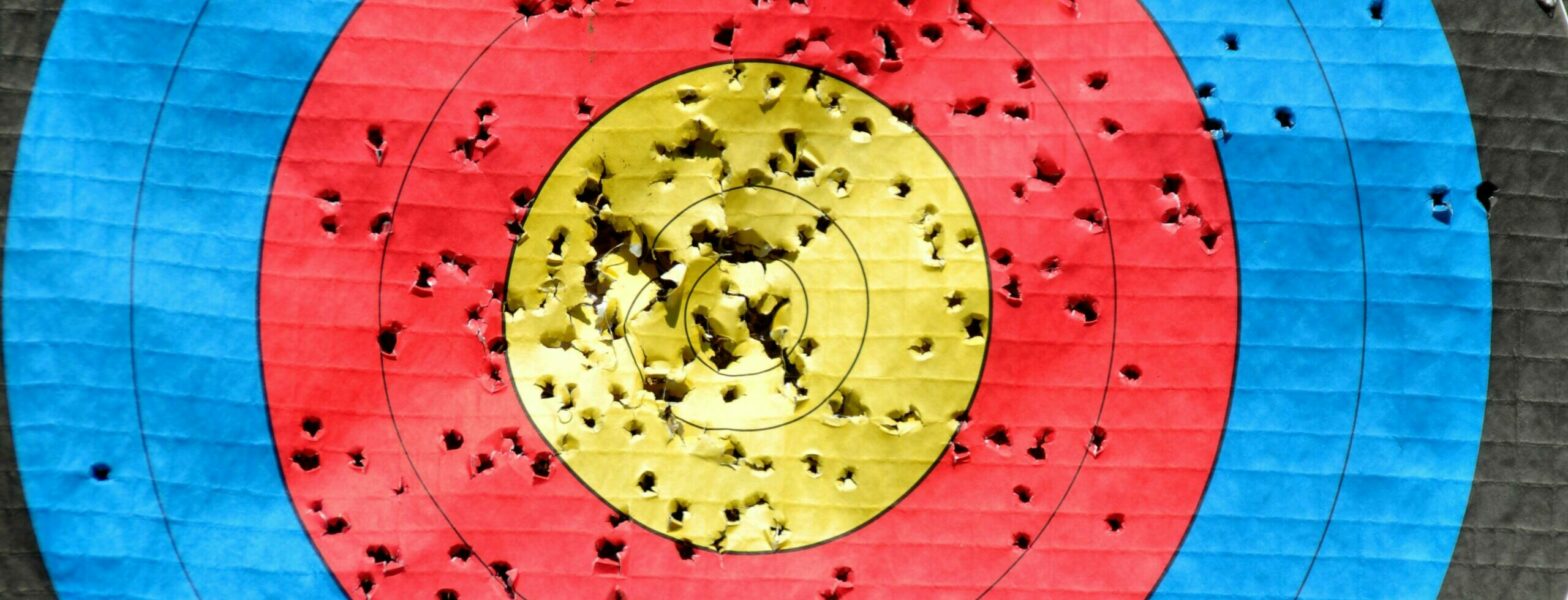 An archery target representing the targets of the National Cancer Plan