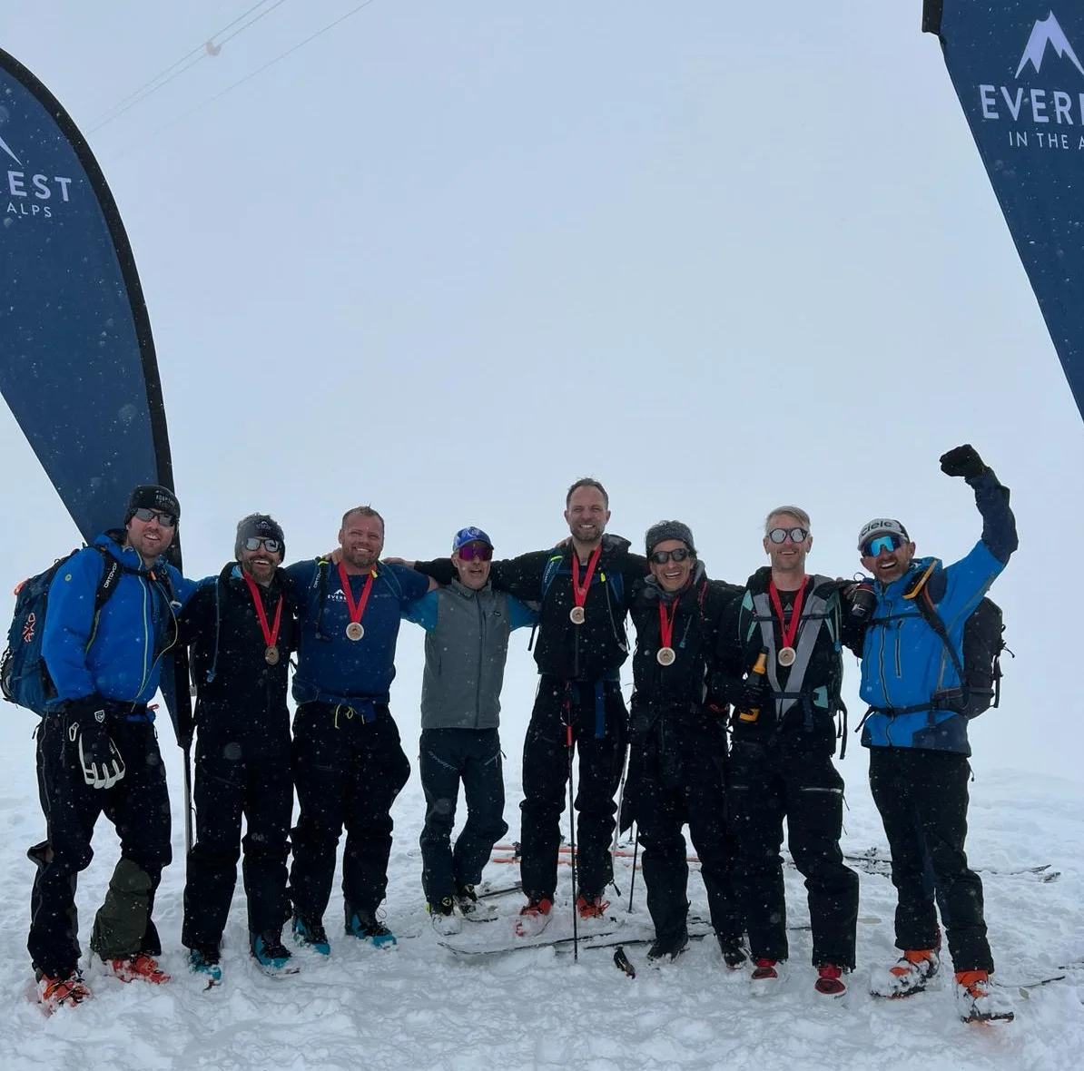 Team Syren Everest in the Alps